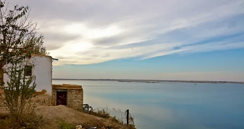 Philip C. Griffin/Getty Images Stepan walked along the Euphrates River with his caravan of deportees (Credit: Philip C. Griffin/Getty Images)