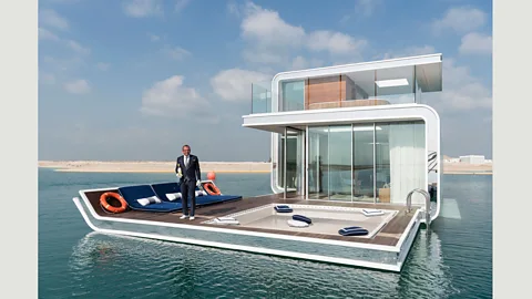 Nick Hannes Prototype of the Floating Seahorse underwater holiday villa with butler at the Heart of Europe, a man-made archipelago in the Persian Gulf. 16 January 2017 (Credit: Nick Hannes)