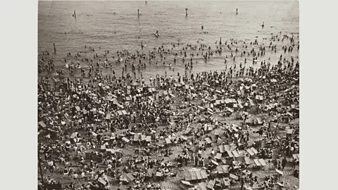 Coney Island, 1929, Walker Evans Archive, The Metropolitan Museum of Art From the late 1920s, Evans’ pictures eulogised New York’s landscape and architecture (Credit: Coney Island, 1929, Walker Evans Archive, The Metropolitan Museum of Art)