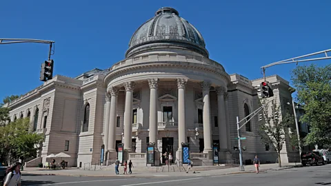 Alamy To cut costs, the city of New Haven, Connecticut offloaded parts of its streets to Ivy League university Yale for $3m (Credit: Alamy)