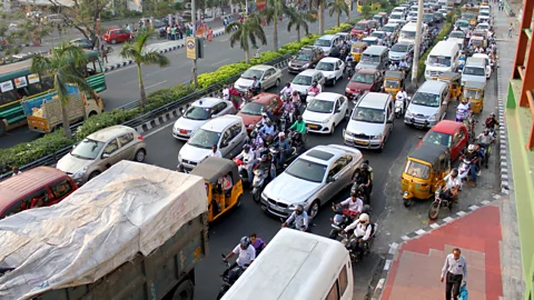 Edd Gent India's streets are infamous for being chaotic - a hallmark for bustling overcrowded cities that could benefit from smart city technology (Credit: Edd Gent)