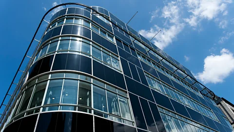 Alamy The 1930s 'Streamlined Moderne' office of the Daily Express was, when it was built, a fitting tribute to the burgeoning newspaper industry (Credit: Alamy)