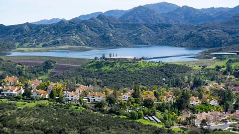 Alamy In the Santa Monica mountains, houses and farms lie close to the mountain lion's habitat (Credit: Alamy)