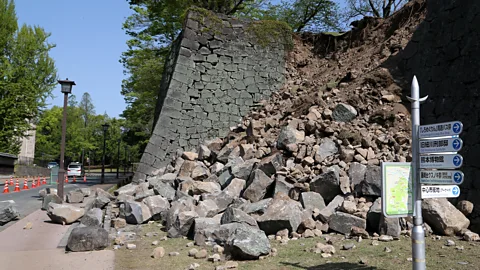 Aflo Co. Ltd./Alamy Kumamoto Castle was severely damaged when a magnitude 7.3 earthquake hit Kumamoto in 2016 (Credit: Aflo Co. Ltd./Alamy)