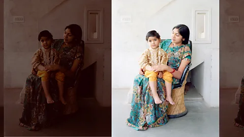 Vasantha Yogananthan Kashalya and Young Rama. Maheshwar, Madhya Pradesh, India, 2015. (Credit: Vasantha Yogananthan)