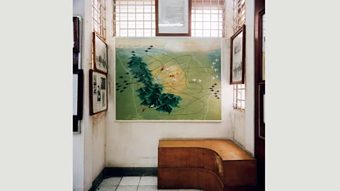 Jason Larkin, Courtesy of Flowers Gallery Air Force Museum #1 (Ho Chi Minh, Vietnam), 2016 (Credit: Jason Larkin, Courtesy of Flowers Gallery)