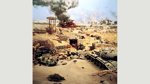 Jason Larkin, Courtesy of Flowers Gallery 6th of October War Panorama #1 (Cairo, Egypt), 2009 (Credit: Jason Larkin, Courtesy of Flowers Gallery)