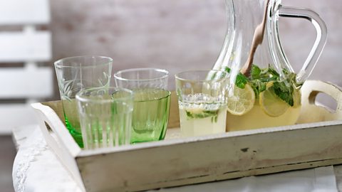 A tray of soft drinks