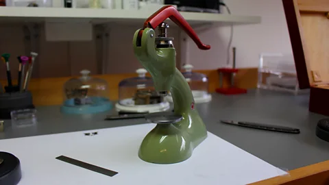 Chris Baraniuk Many of the tools used by the Struthers were found on Ebay or at scale modellers’ fairs (Credit: Chris Baraniuk)