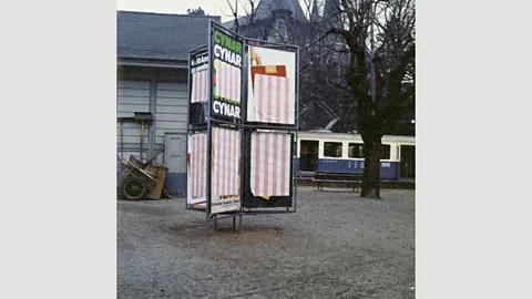 Photos-souvenirs: Daniel Buren, March 1969, Bern. Détails. © DB-ADAGP Paris Daniel Buren covered Bern in posters when he was not invited to an exhibition (Credit: Photos-souvenirs: Daniel Buren, March 1969, Bern. Détails. © DB-ADAGP Paris)