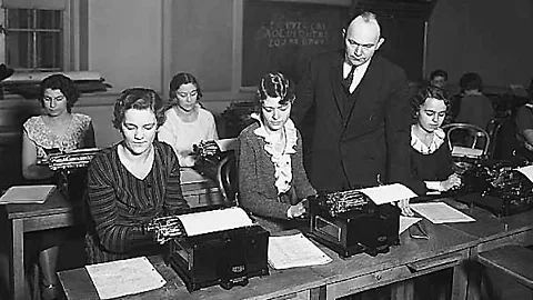 PEMCO Webster & Stevens Collection, Museum of History & Industry, Seattle Dr. August Dvorak teaches a class of typists his new Simplified Keyboard Layout (Credit: PEMCO Webster & Stevens Collection, Museum of History & Industry, Seattle)