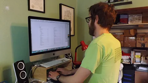 Alec Longstreth Alec Longstreth is a cartoonist who likens Qwerty to 'wearing a pair of running shoes that are made of concrete' (Credit: Alec Longstreth)