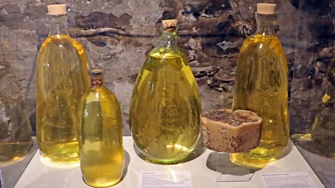 Mike MacEacheran The Quakers who first settled the area discovered that whale fat could be rendered into smokeless, scentless, beautiful lamp oil (Credit: Mike MacEacheran)