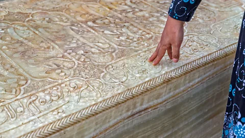 Dario Bajurin/Alamy Hafez’s tomb in Shiraz, Iran, incessantly bustles with devotees, irers and tourists from around the world (Credit: Dario Bajurin/Alamy)