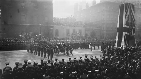 The Unknown Warrior's coffin being brought to the Cenotaph at Whitehall, London