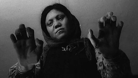 The House is Black/Twitter In 1962, The House is Black blurred fact and fiction in a way that defined the future of Iranian cinema (Credit: The House is Black/Twitter)