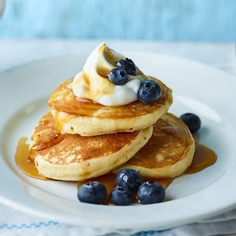 Fluffy American vegan pancakes 