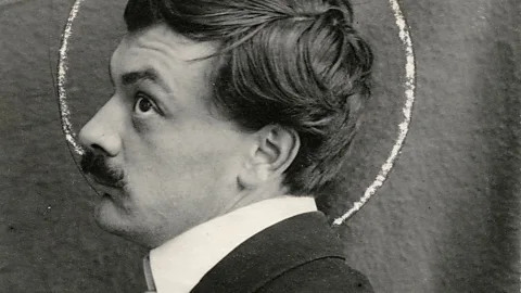 MAK Anonymous, portrait photograph of Koloman Moser, c. 1903 (Credit: MAK)