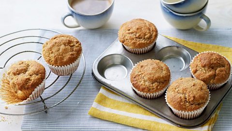 Wholemeal banana muffins