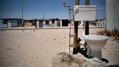 Getty Images Open toilet in slum (Credit: Getty Images)
