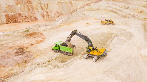 A china clay quarry. China clay is a mineral with lots of uses, including in porcelain for making china cups and tea sets. 