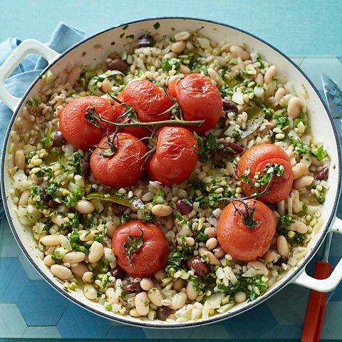 Slow-cooked tomato and fennel stew