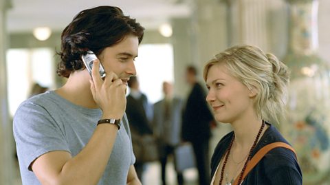 Orlando Bloom and Kirsten Dunst in Elizabethtown