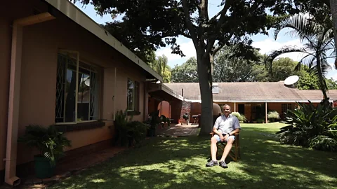 Antoaneta Roussi and Matteo Lonardi (Credit: Antoaneta Roussi and Matteo Lonardi)