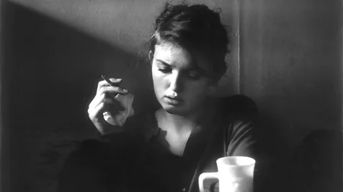 Dave Heath/Steidl Jennine Pommy Vega, Seven Arts Coffee Gallery, New York, 1959 (Credit: Dave Heath/Steidl)