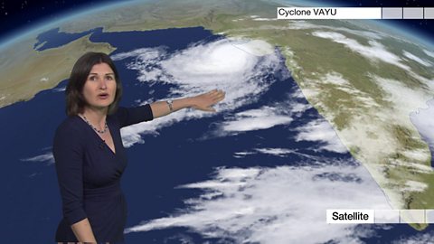 Cyclone Vayu India Cyclone Changes Course Overnight Bbc News