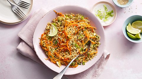 Get the recipe for microwave carrot and ginger rice 