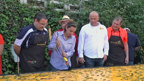 Robie Flores (Credit: Robie Flores)