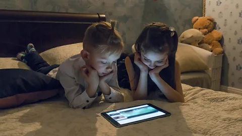 Getty Images kids tablet bedroom