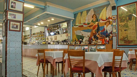 Dan Convey Writer Ernest Hemingway came to La Pepica so often that he'd sometimes help out in the kitchen (Credit: Dan Convey)