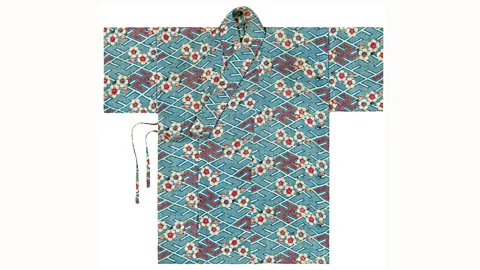 Textiles of Japan: The Thomas Murray Collection at The Minneapolis Institute of Art Okinawa bingata (credit: Textiles of Japan: The Thomas Murray Collection at The Minneapolis Institute of Art)