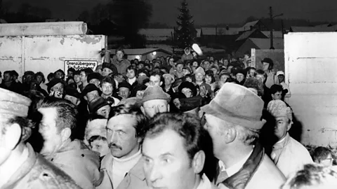INTERFOTO/Alamy In December 1989, a small crossing point was officially opened in the Mödlareuth wall, allowing family members to finally reconnect (Credit: INTERFOTO/Alamy)