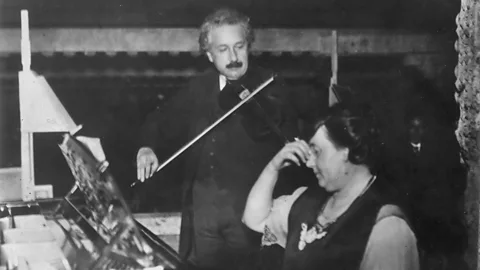 Alamy Einstein violin