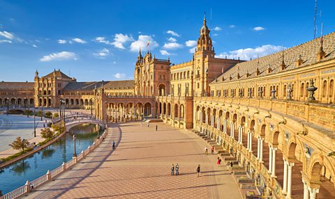 The Plaza de España in Seville