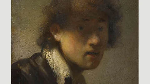 Bayerische Staatsgemäldesammlungen The Ashmolean exhibition begins with Rembrandt’s earliest-known works made in his native Leiden in the mid-1620s, including this self-portrait from 1629