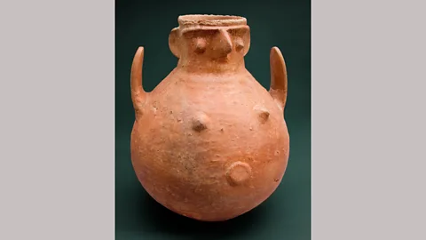 Claudia Plamp/ Staatliche Museen zu Berlin, Museum für Vor-und Frühgeschichte A Bronze-age pot from Troy is among the exhibits at the British Museum’s exhibition Troy (Credit: Claudia Plamp/ Staatliche Museen zu Berlin, Museum für Vor-und Frühgeschichte)