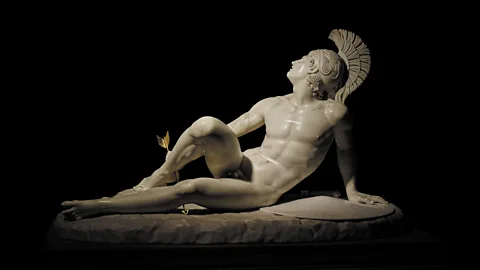 Devonshire Collections, Chatsworth/ Chatsworth Settlement Trustees The Wounded Achilles, 1825, by Filippo Albacini (Credit: Devonshire Collections, Chatsworth/ Chatsworth Settlement Trustees)