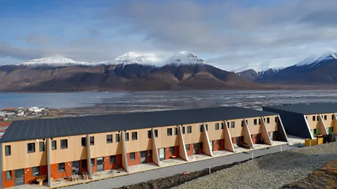 Werner Hoffmann Changing weather has brought avalanches to Longyearbyen in Svalbard (Credit: Werner Hoffmann)