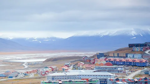 Werner Hoffmann Traffic in Longyearbyen Svalbard Norway (Credit: Werner Hoffmann)