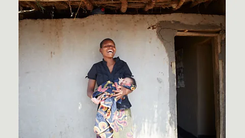 Jenny Lewis Liviness Banda, from One Day Young Malawi for WaterAid, 2016 (Credit: Jenny Lewis)