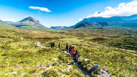 Getty Images Changing our office environment can temporarily place a mental block around stressors, promoting free-flowing thoughts, according to Simon Knox. (Credit: Getty Images)