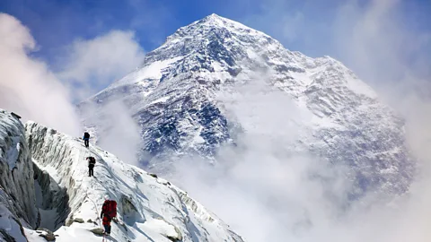 Daniel Prudek/Getty Images You can climb Everest through an hour-long recreation in virtual reality (Credit: Daniel Prudek/Getty Images)