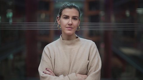 The hidden danger of selling nudes online - BBC Three