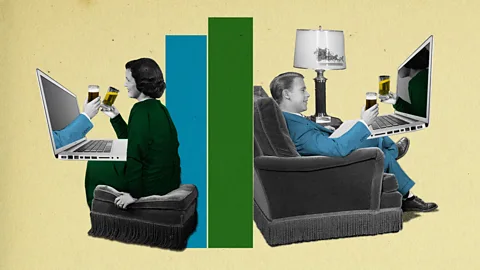 Getty Images/Javier Hirschfeld With their usual social lives disrupted, many people are joining others online to enjoy a drink in their own homes (Credit: Getty Images/Javier Hirschfeld)