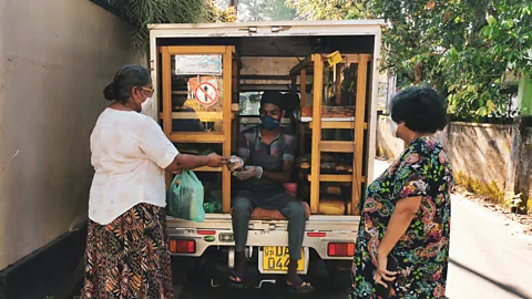 Padmini Marasinghe Amid the pandemic, Sri Lanka has declared the mobile bread trucks "essential" businesses (Credit: Padmini Marasinghe)