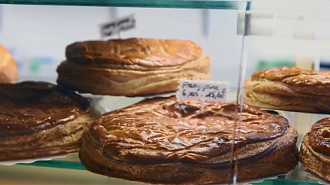 Galettes des Rois (Kings' Cake) at the bakers.